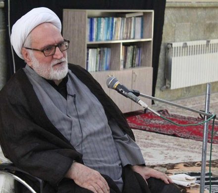 پرسمان تاریخی در فضای مجازی